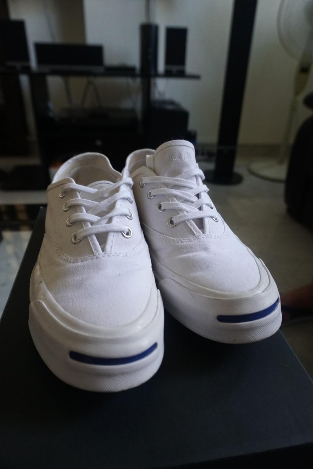 white converse womens 7.5