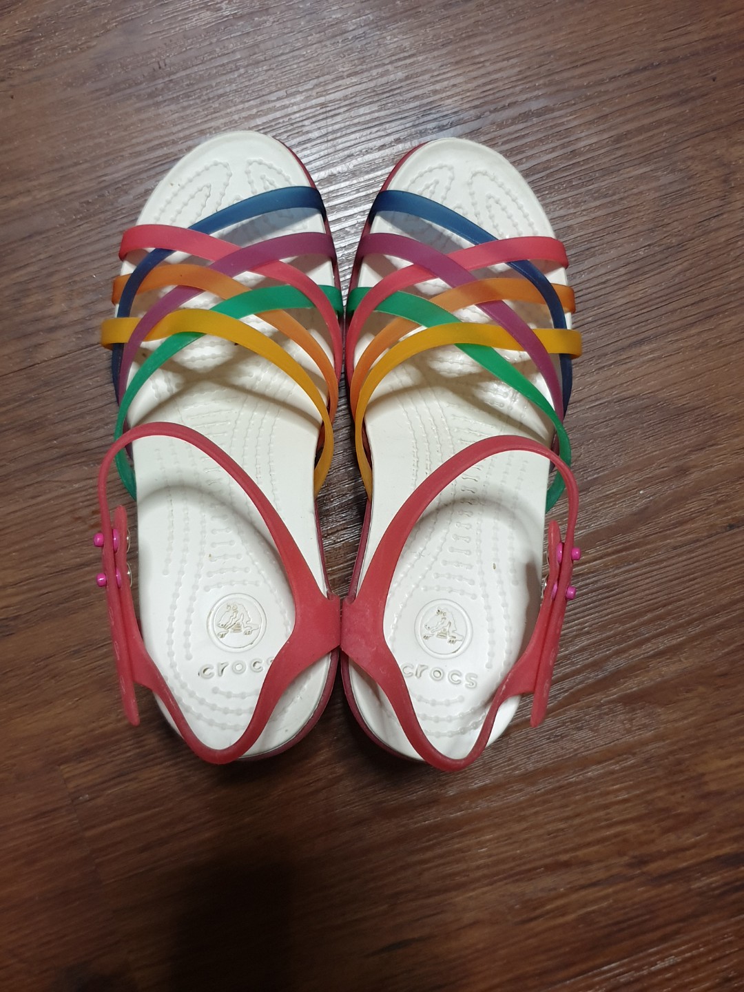 crocs rainbow sandals