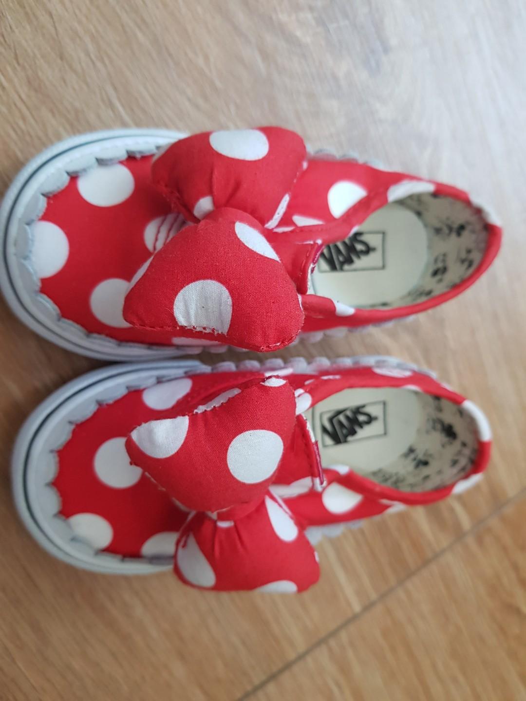 Disney x vans toddler authentic outlet gore