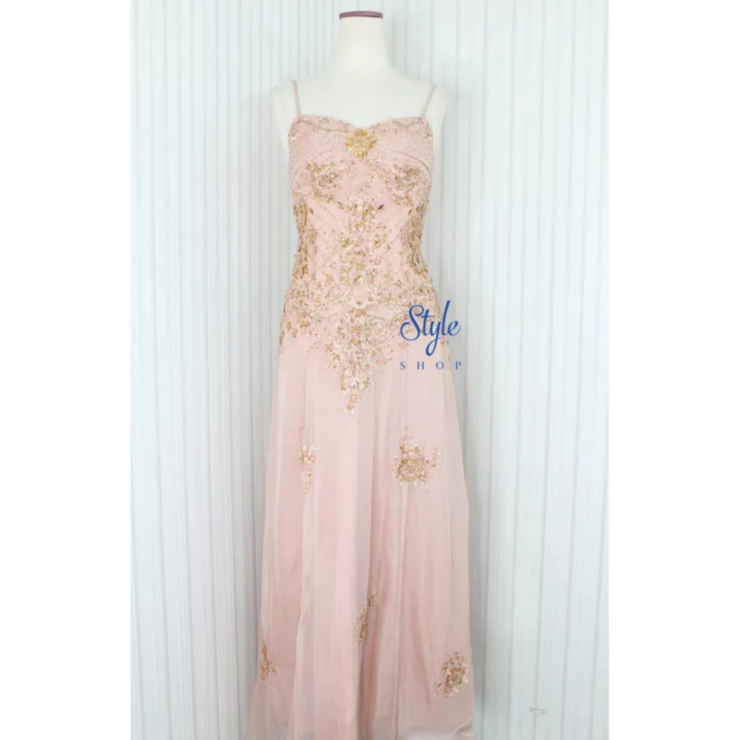 dress pesta warna rose gold