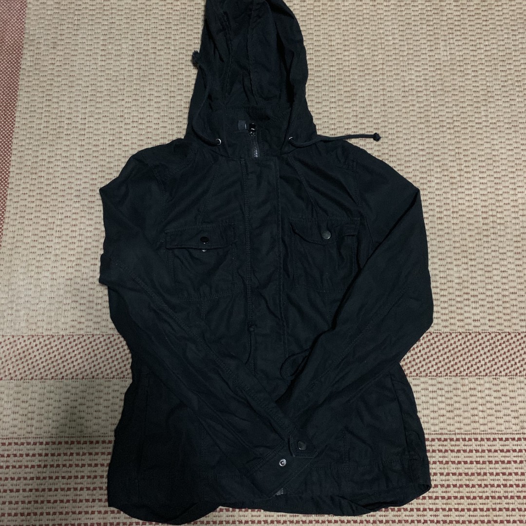 H&M parka, Women's Fashion, Coats, Jackets and Outerwear on Carousell