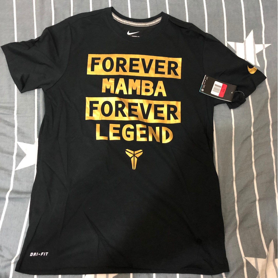 kobe bryant Forever MAMBA Forever legend tee size L