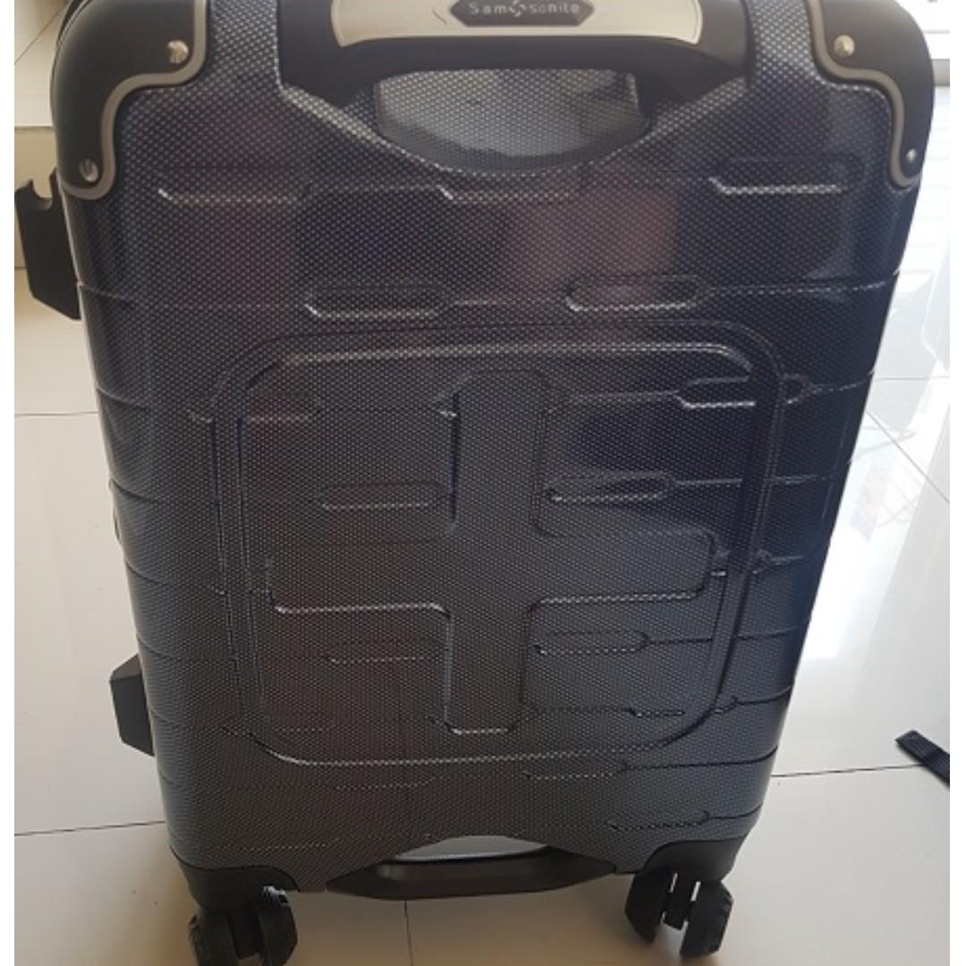 koper samsonite cabin size