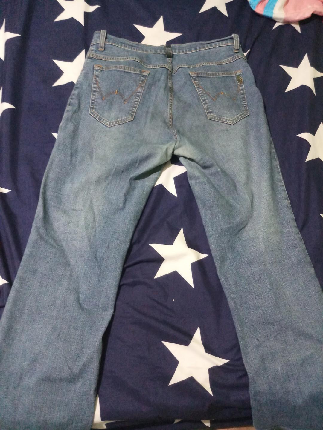 levis 218