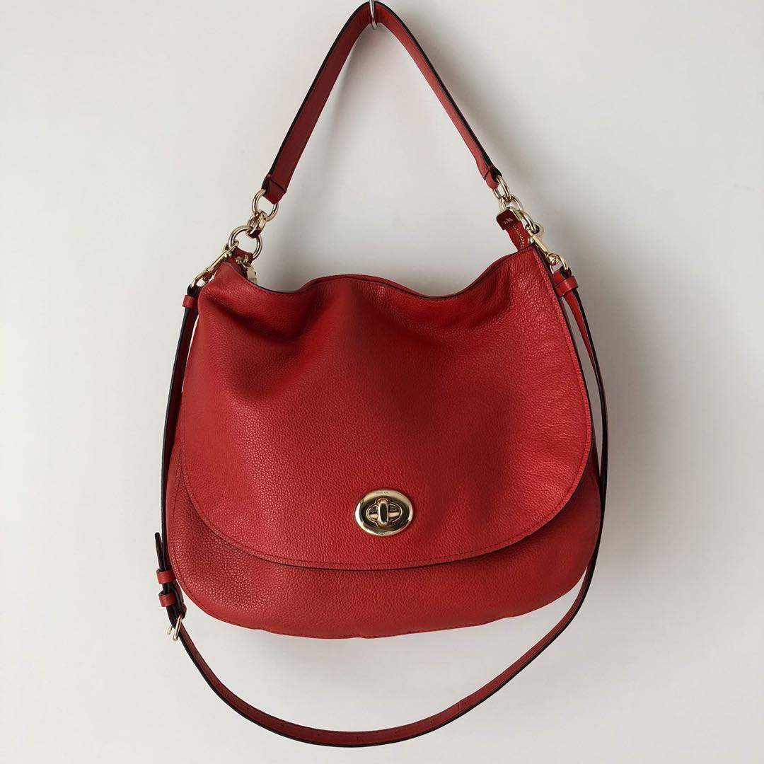 Coach turnlock shop hobo review