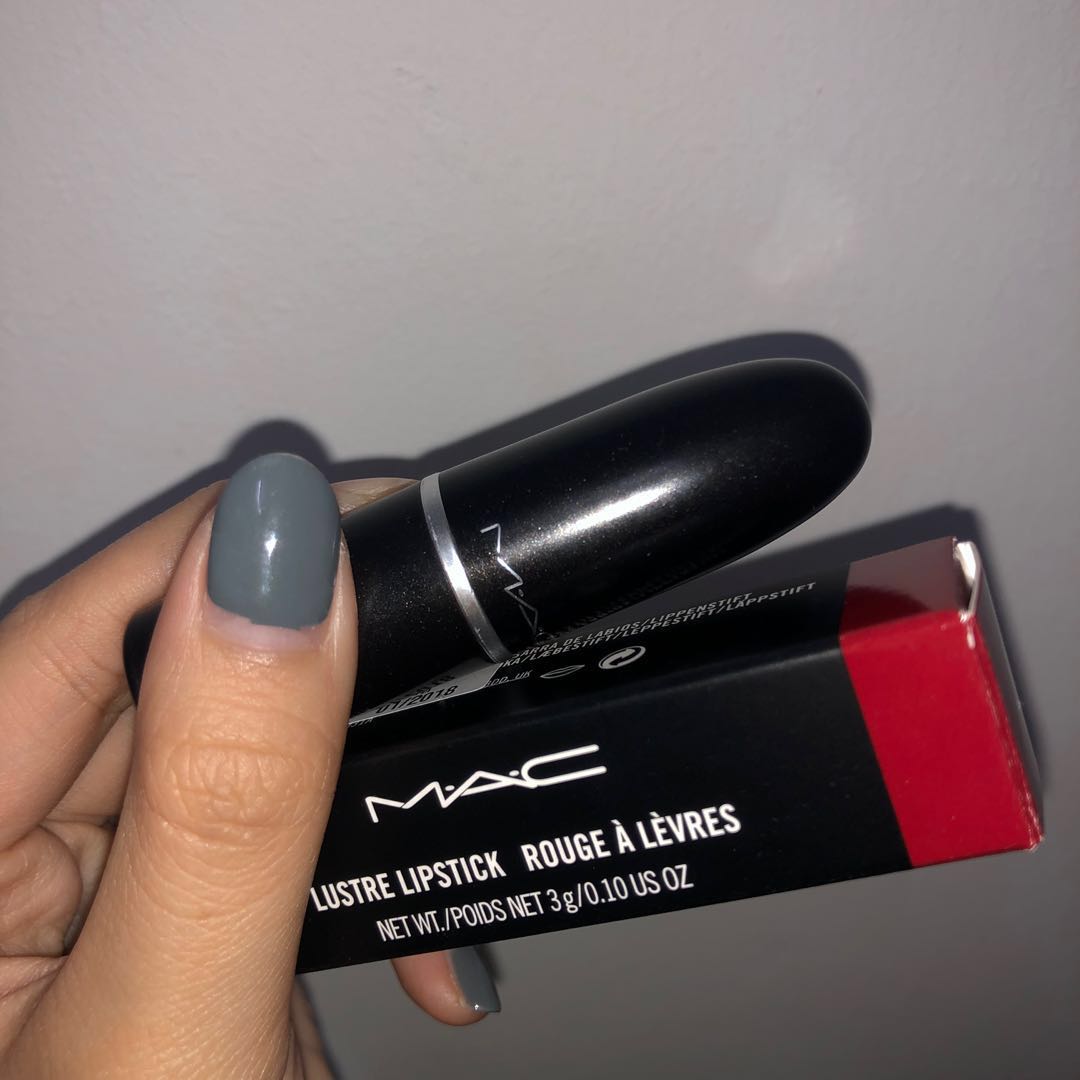 How Many Mac Recyclables For Free Lipstick