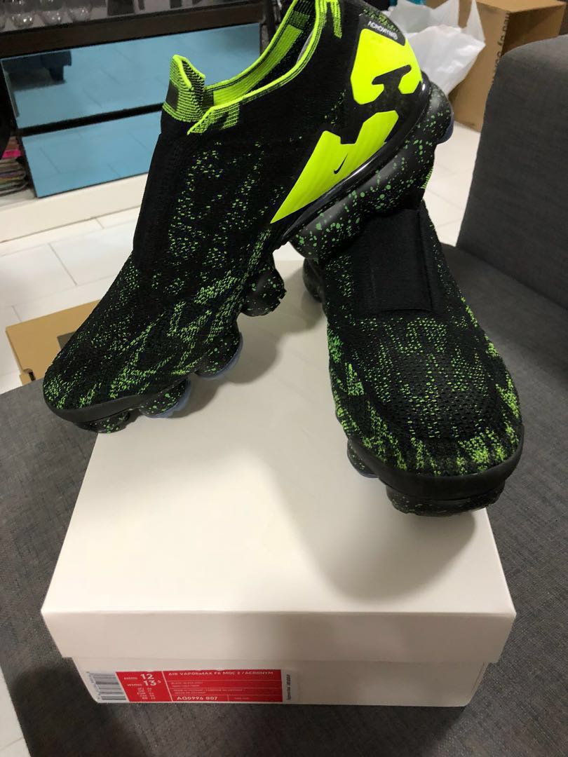 Nike vapormax store acronym black volt