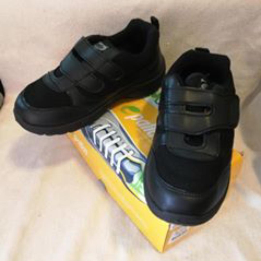 Pallas school shoes deals