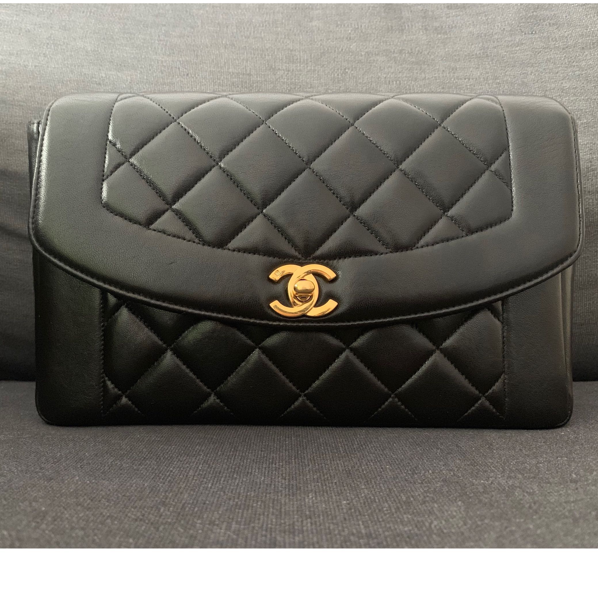 chanel flap back