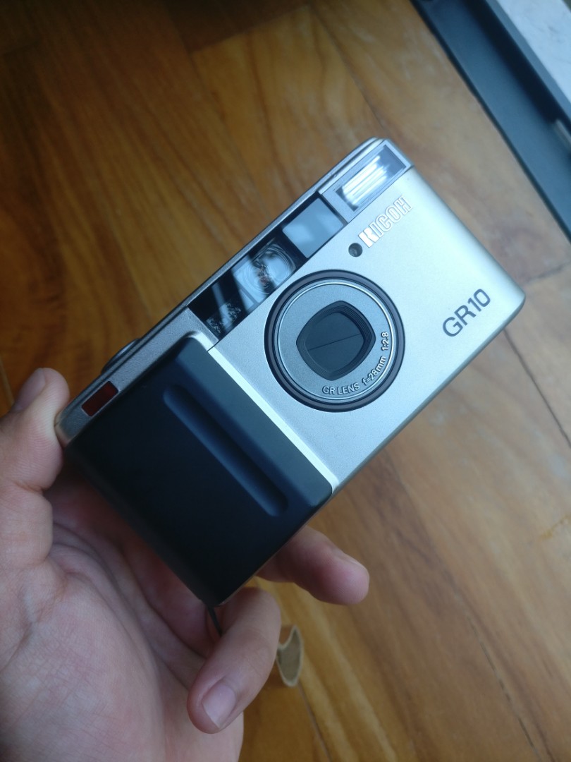 Ricoh Film Camera Ricoh Gr10 Photography Cameras Others On Carousell The ricoh gr is certainly a little bigger and heavier than the earlier cameras, but the difference is nowhere near as significant as you might expect, given. ricoh film camera ricoh gr10