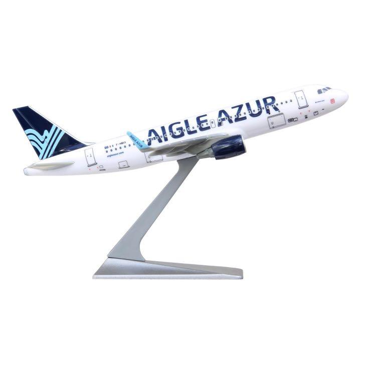 SOCATEC) Aigle Azur Airlines Airbus A320-200, Bulletin Board
