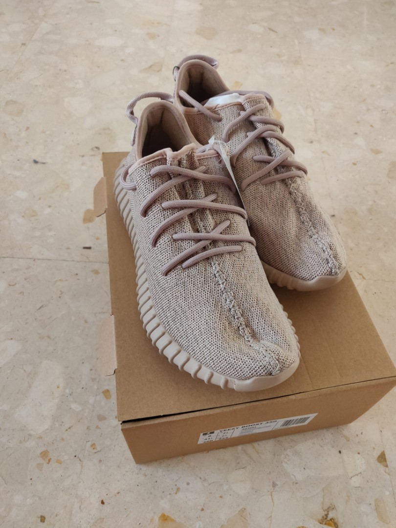 yeezy oxford tan box