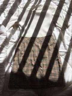 PATTERNED SKIRT BRAND NEW