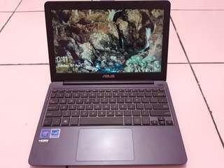 Asus Laptop E203MAH 4GB/500GB