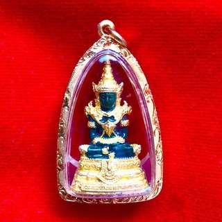 玉佛 wat Phra Karen 包好精美80%真金壳，Real 80% gold casing