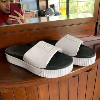 Puma Slipper