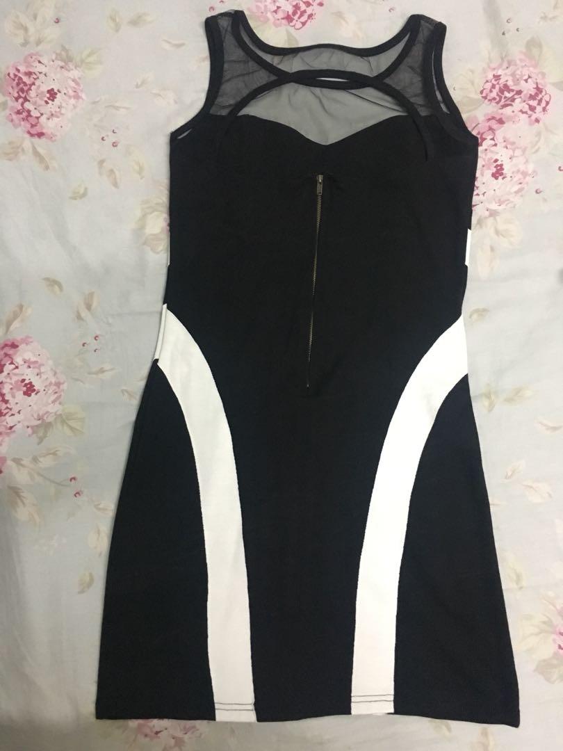 Black and white party dress (Category: Evening dresses & gowns) located in Quezon City. Submitted by trache16 (Listing ID 223114008, Image 2). Description: Used only once. .