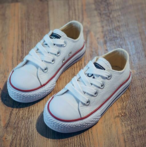 white canvas sneakers for girls