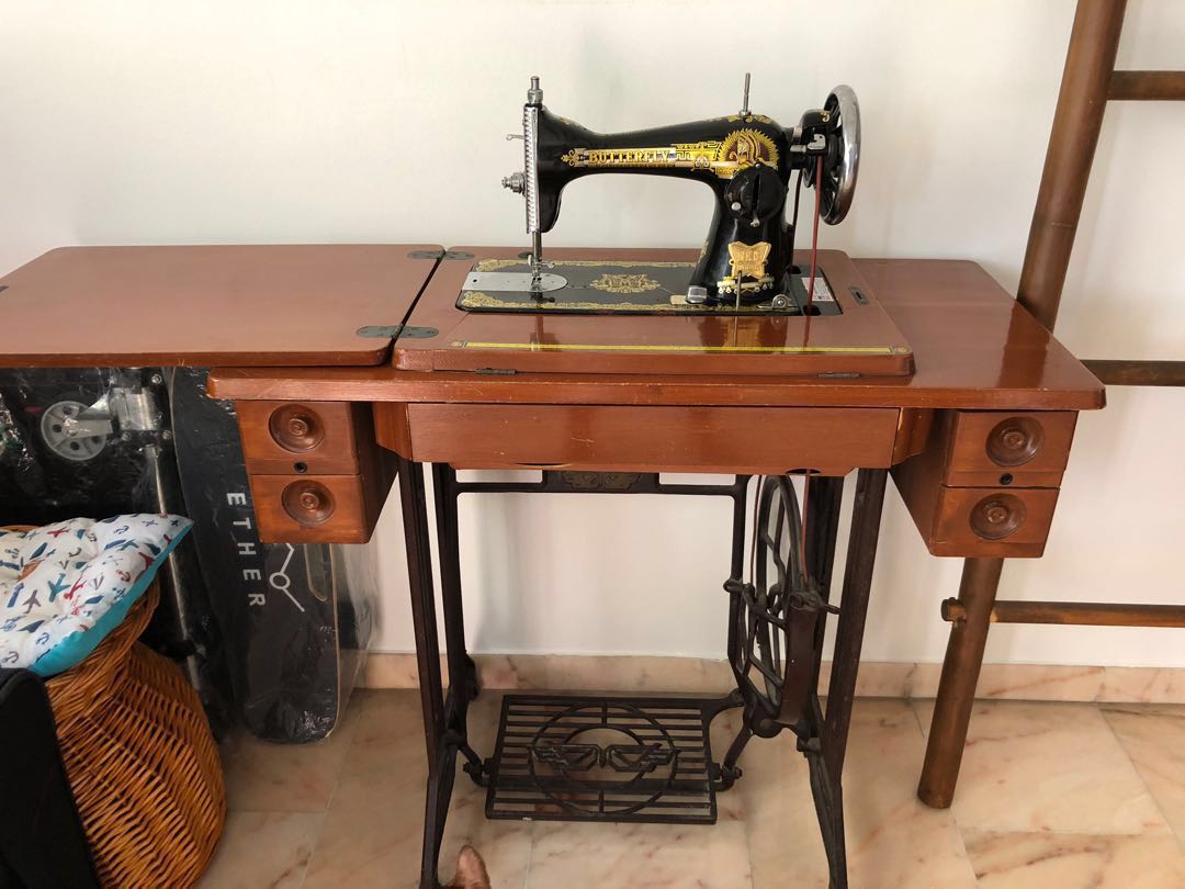 Butterfly sewing machine, Hobbies & Toys, Memorabilia & Collectibles