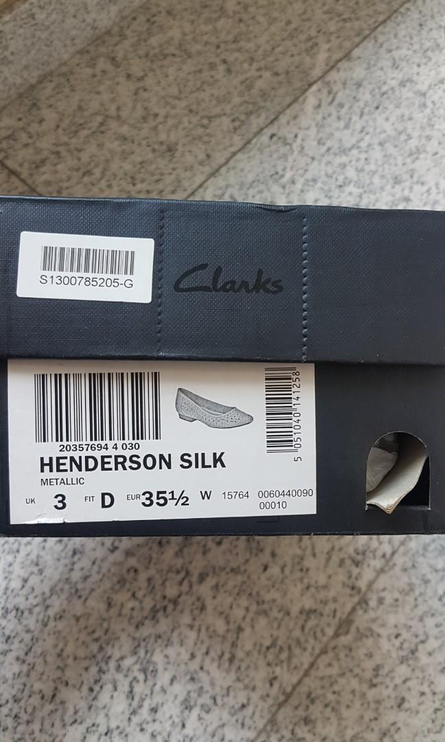 Clarks Henderson Silk Flat