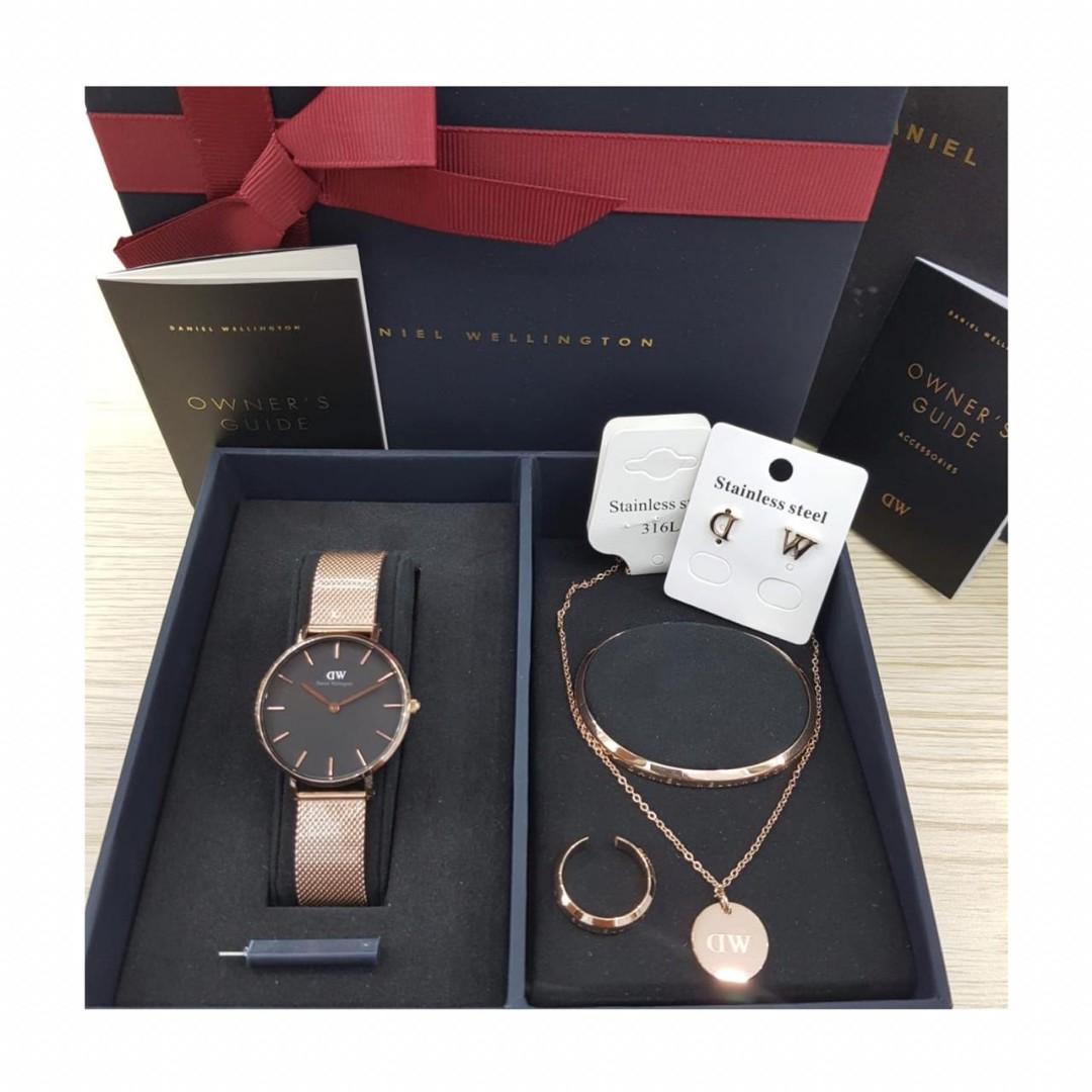 daniel wellington set gift
