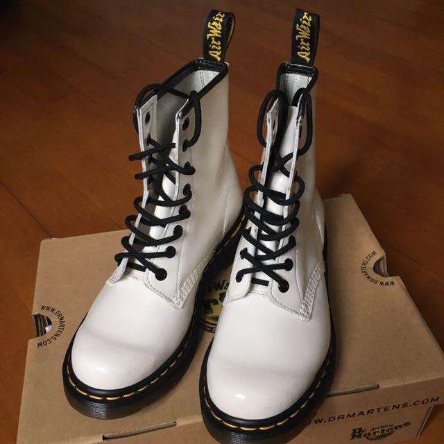 doc martens white 1460