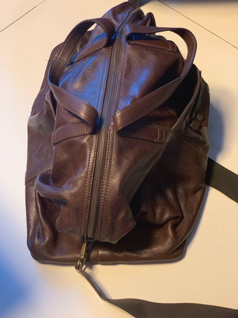 Fossil Leather Duffel Weekender Bag LIKE NEW Computers Tech Parts Accessories Laptop Bags Sleeves on Carousell