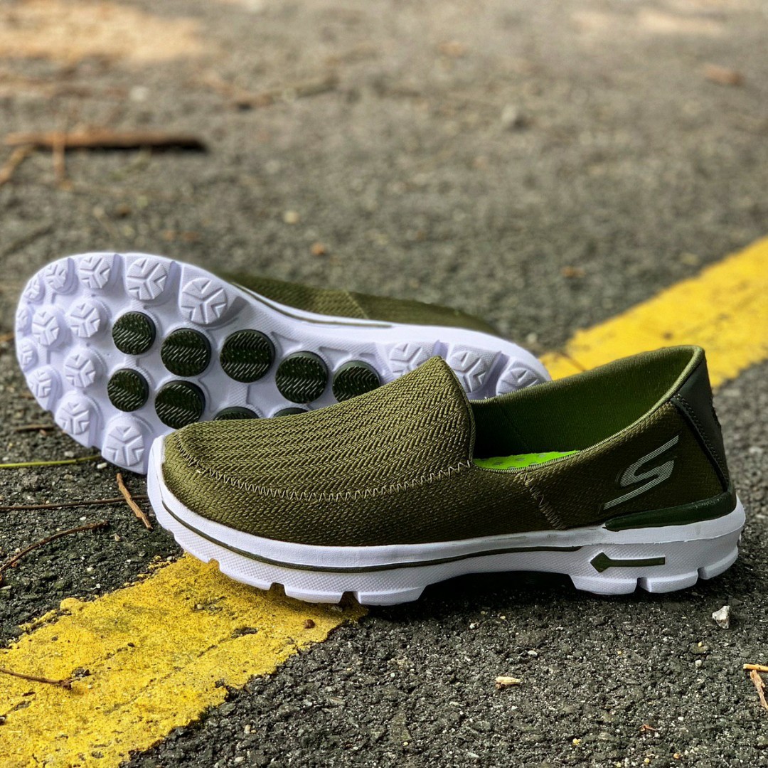 Skechers go top walk 3 green