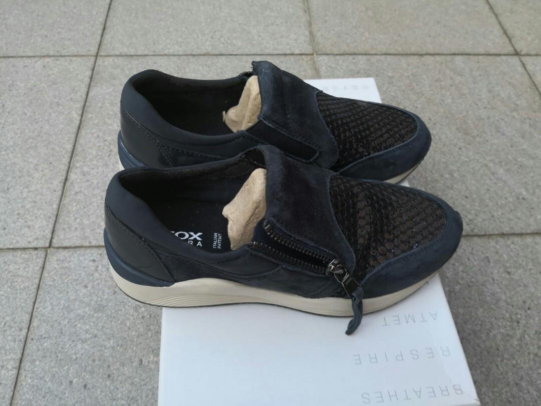 Geox walking hotsell shoes