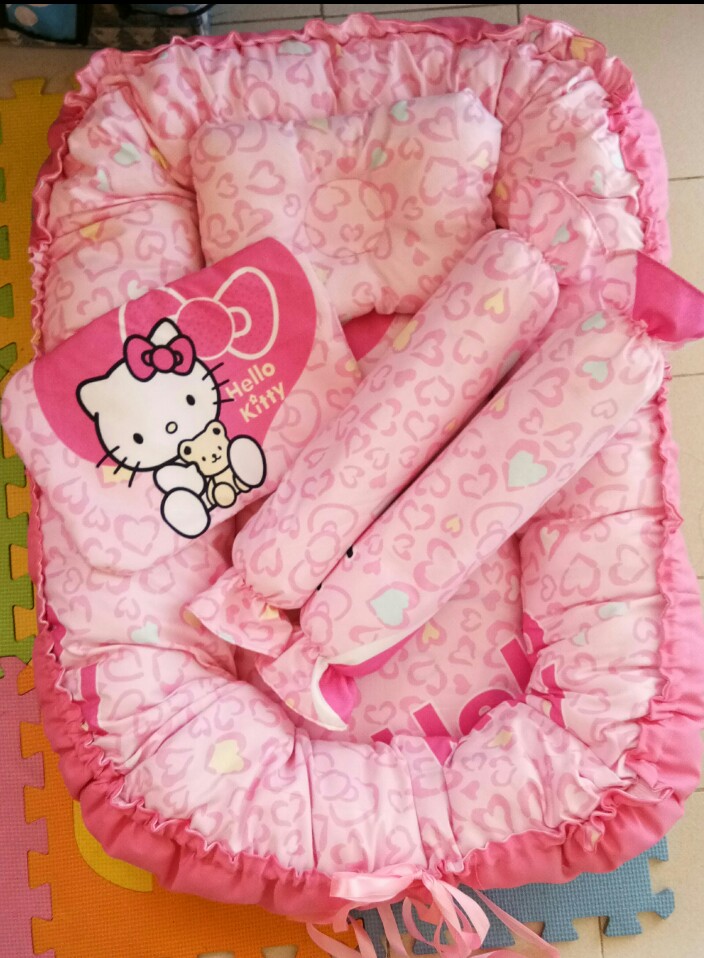 Hello Kitty Baby Nest bed Babies Kids Baby Nursery Kids