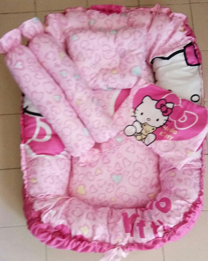 hello kitty baby crib