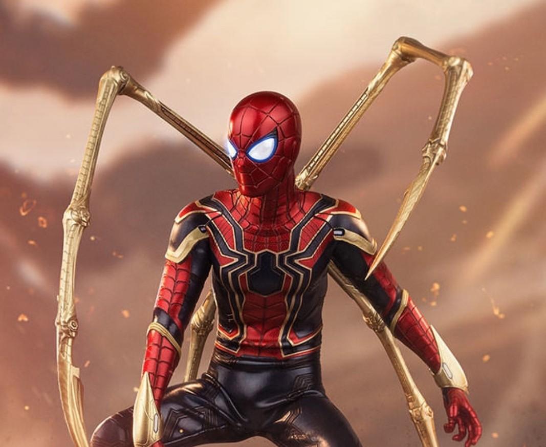 Spiderman hot toys infinity war 2025