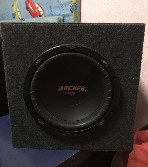 Kickers es 12inches subwoofer, Car Accessories, Accessories on Carousell