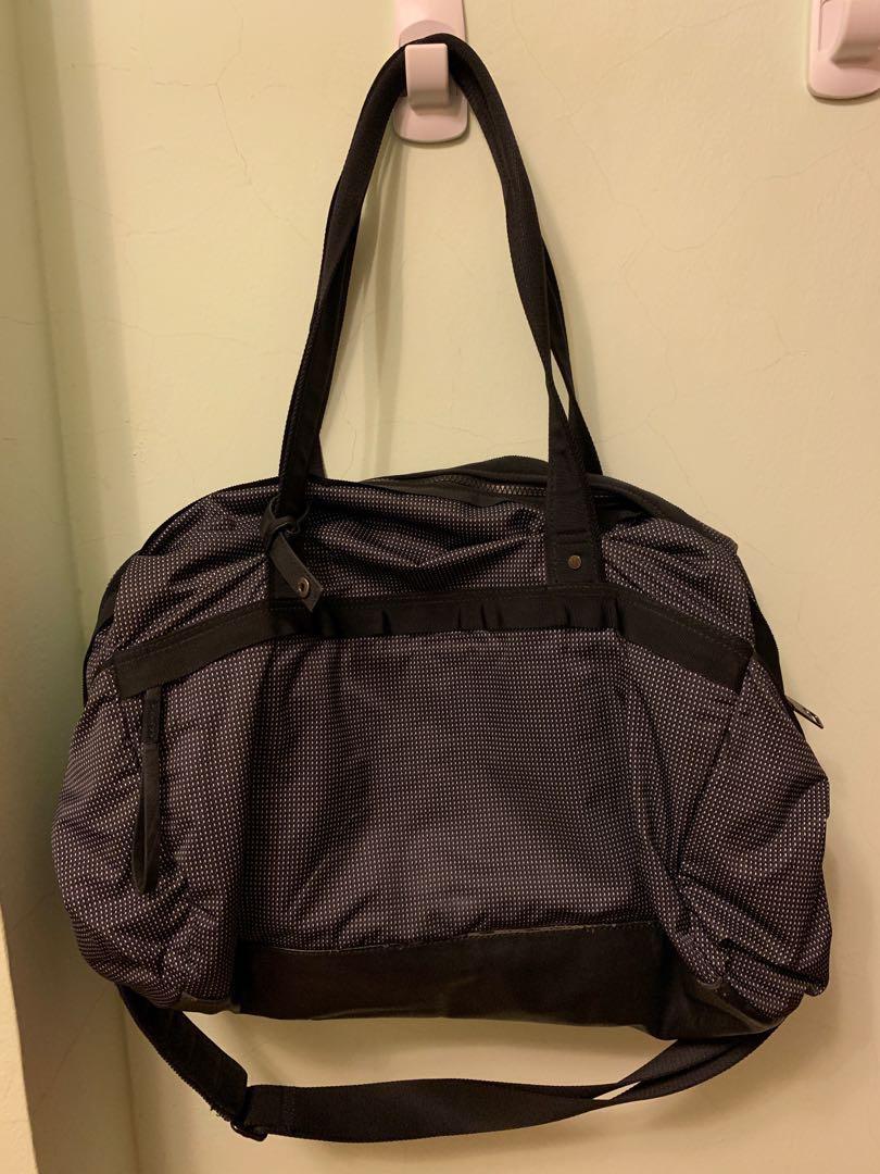 athletica gym bag