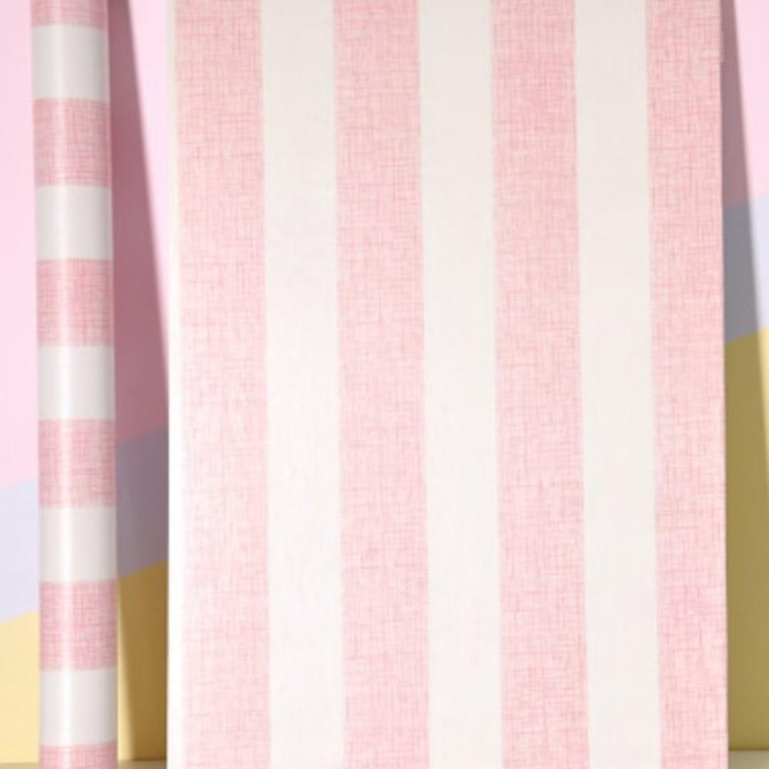 U167 防水現代條紋自貼牆紙客廳溫馨睡房翻新背景 148 1大卷 傢俬 家居 其他 Carousell