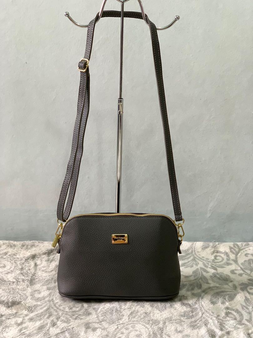 professional sling bag