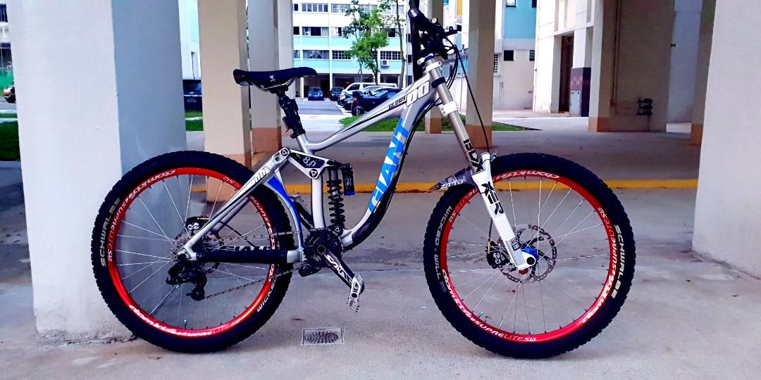 giant glory enduro