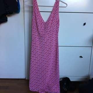 Portman’s dress