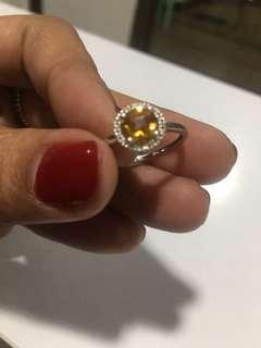Citrine ring with diamond