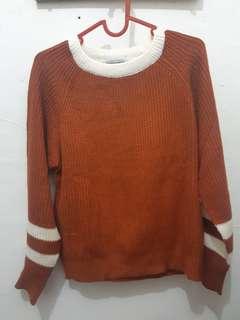 Sweater rajut