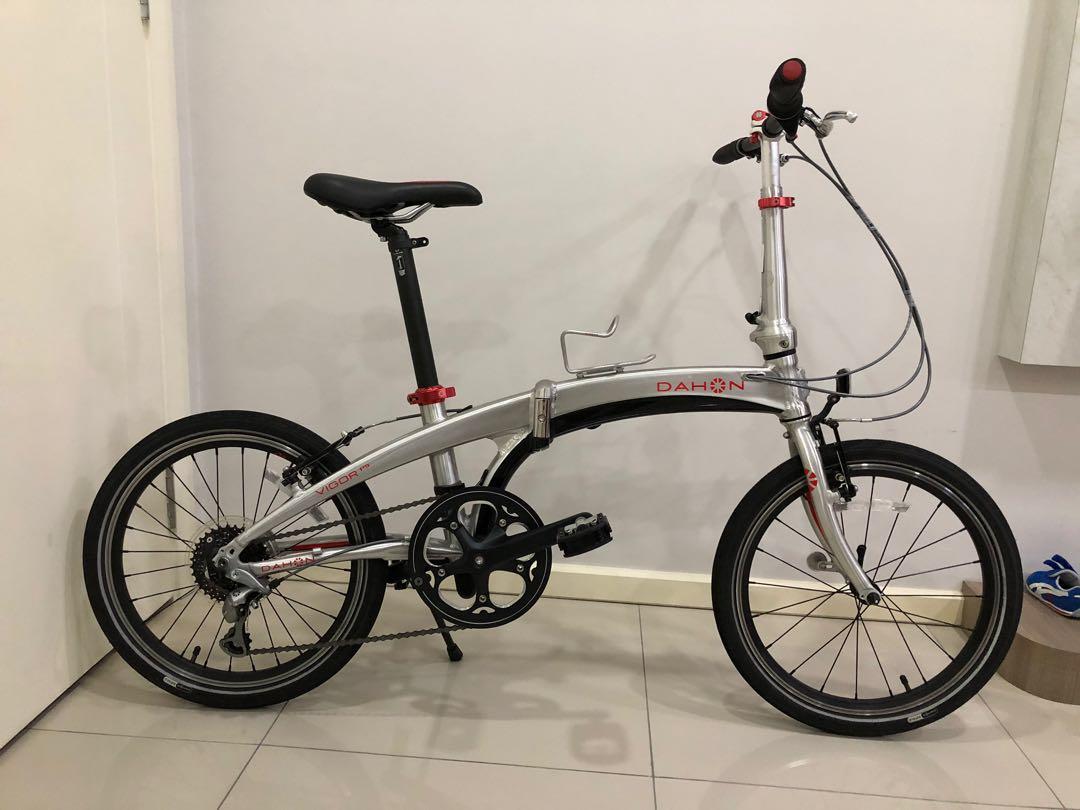 Dahon Vigor P9 Silver Edition Sports Equipment Bicycles