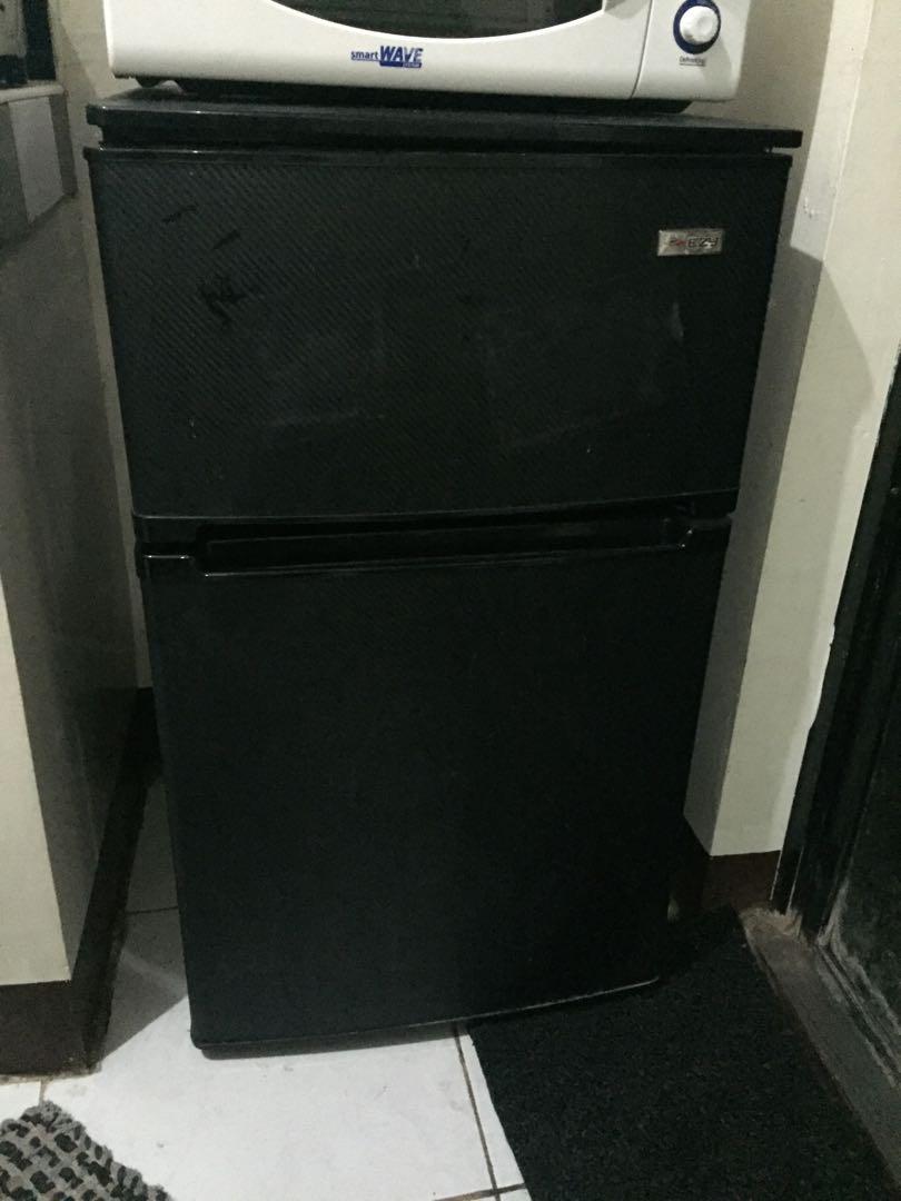 Ezy carbon fiber refrigerator, TV & Home Appliances, Kitchen Appliances