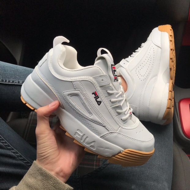 Fila disruptor white gum sole top