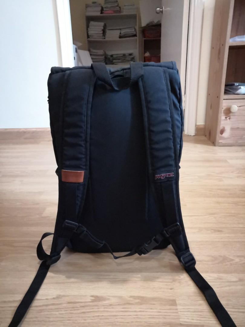 JANSPORT Hatchet Black Men s Fashion Bags Backpacks on Carousell