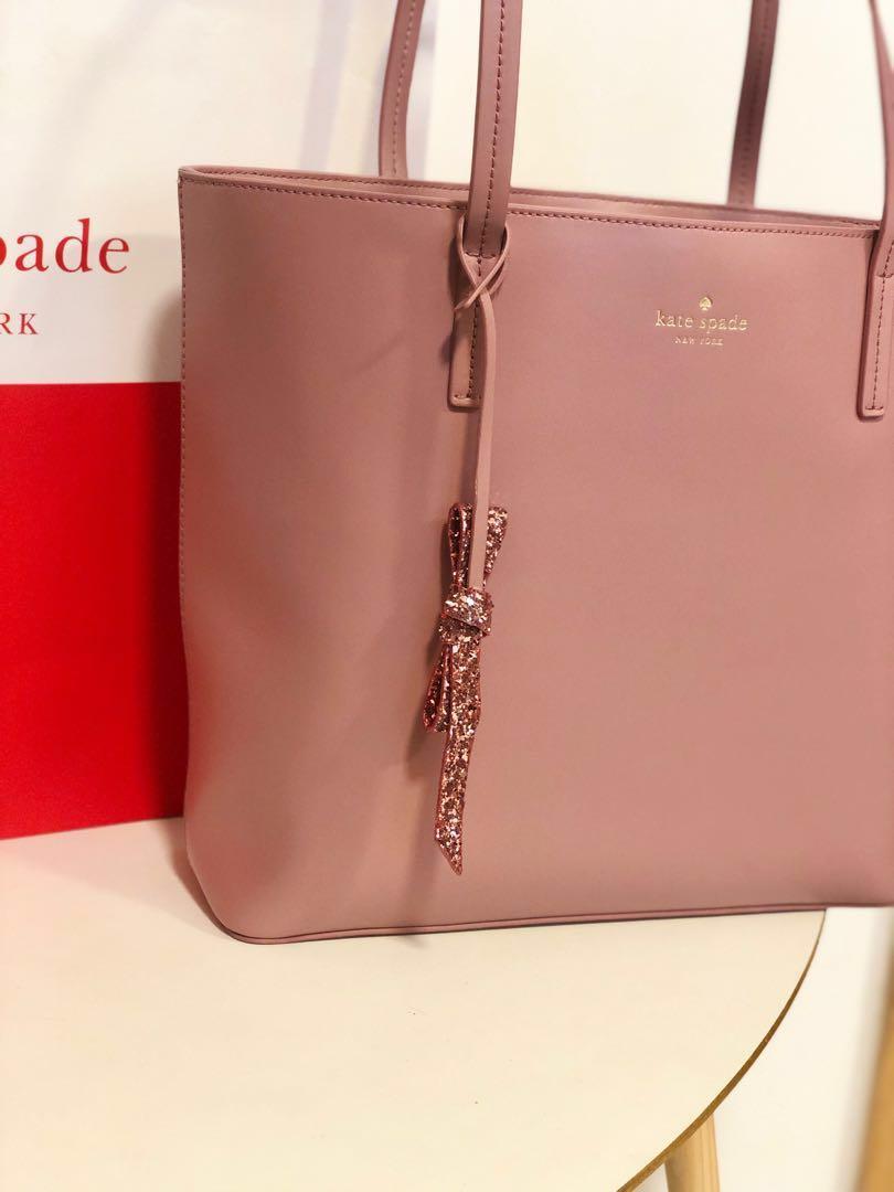 Kate Spade Karla Seton Drive Dusty Peony Women s Fashion Bags Wallets Cross body Bags on Carousell