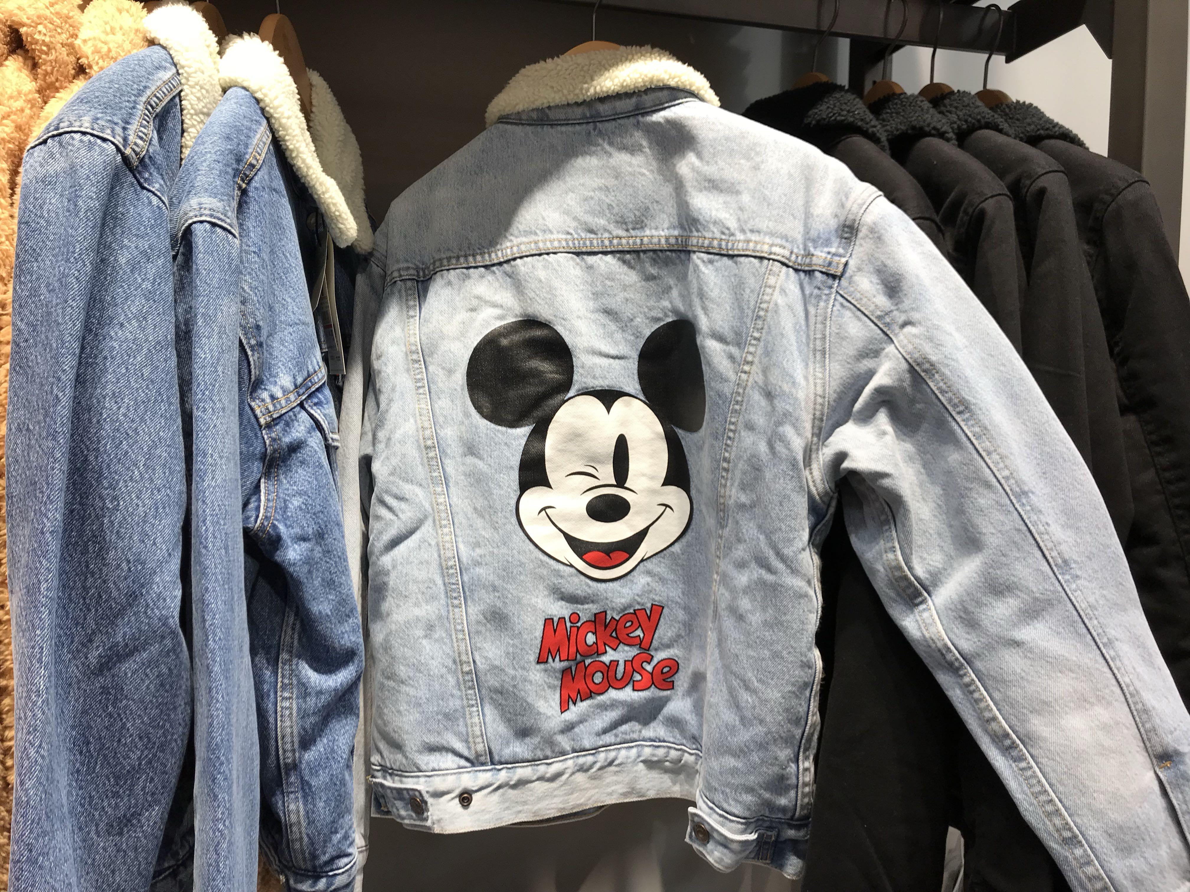 levi's x mickey mouse sherpa trucker denim jacket