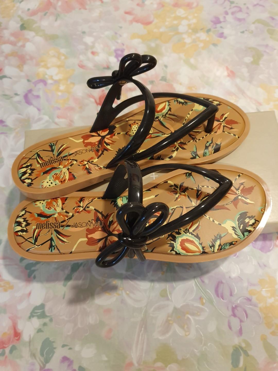 Melissa flip flop best sale jason wu