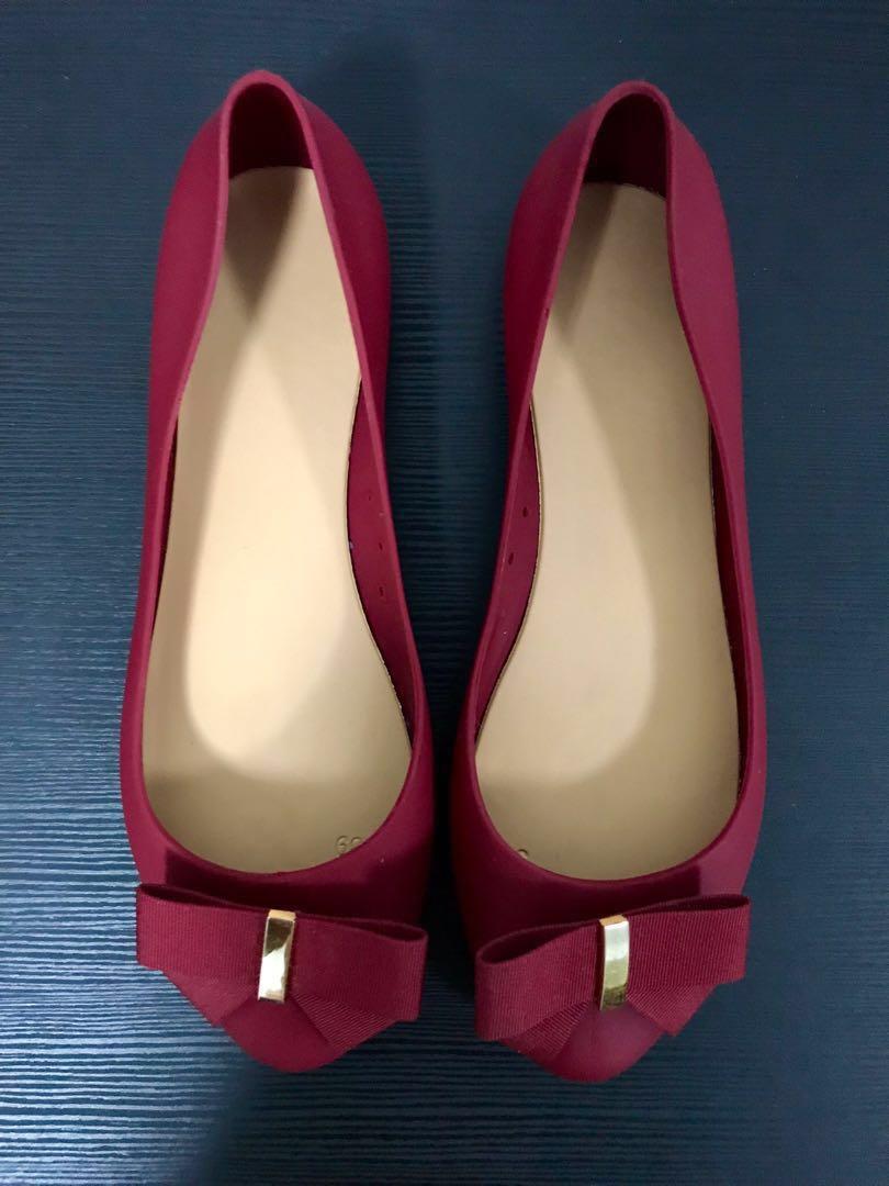 Mondo jelly shoes hot sale
