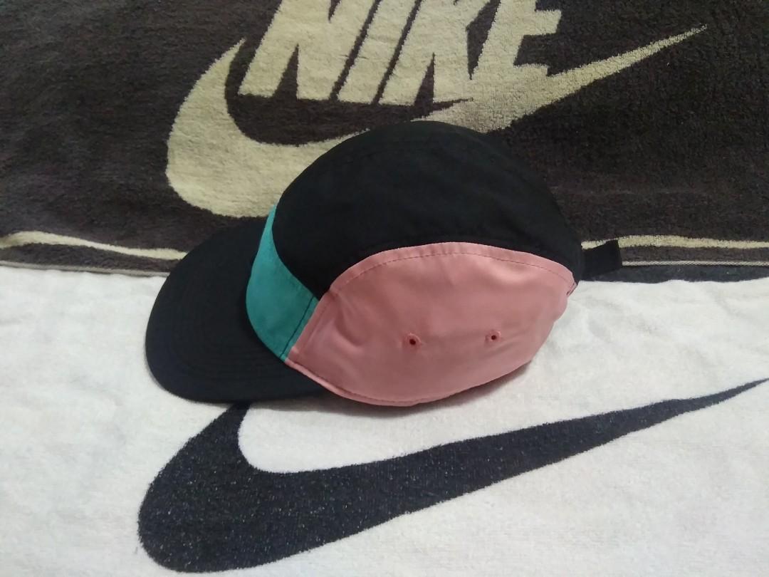 Have a nike day hat store