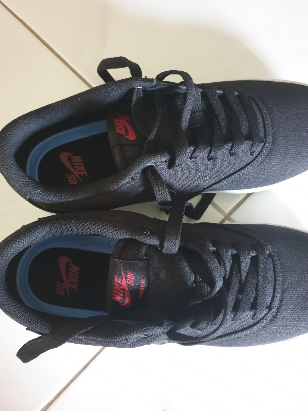 nike sb check solarsoft canvas red